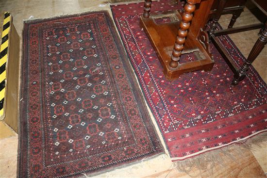 Two prayer rugs(-)